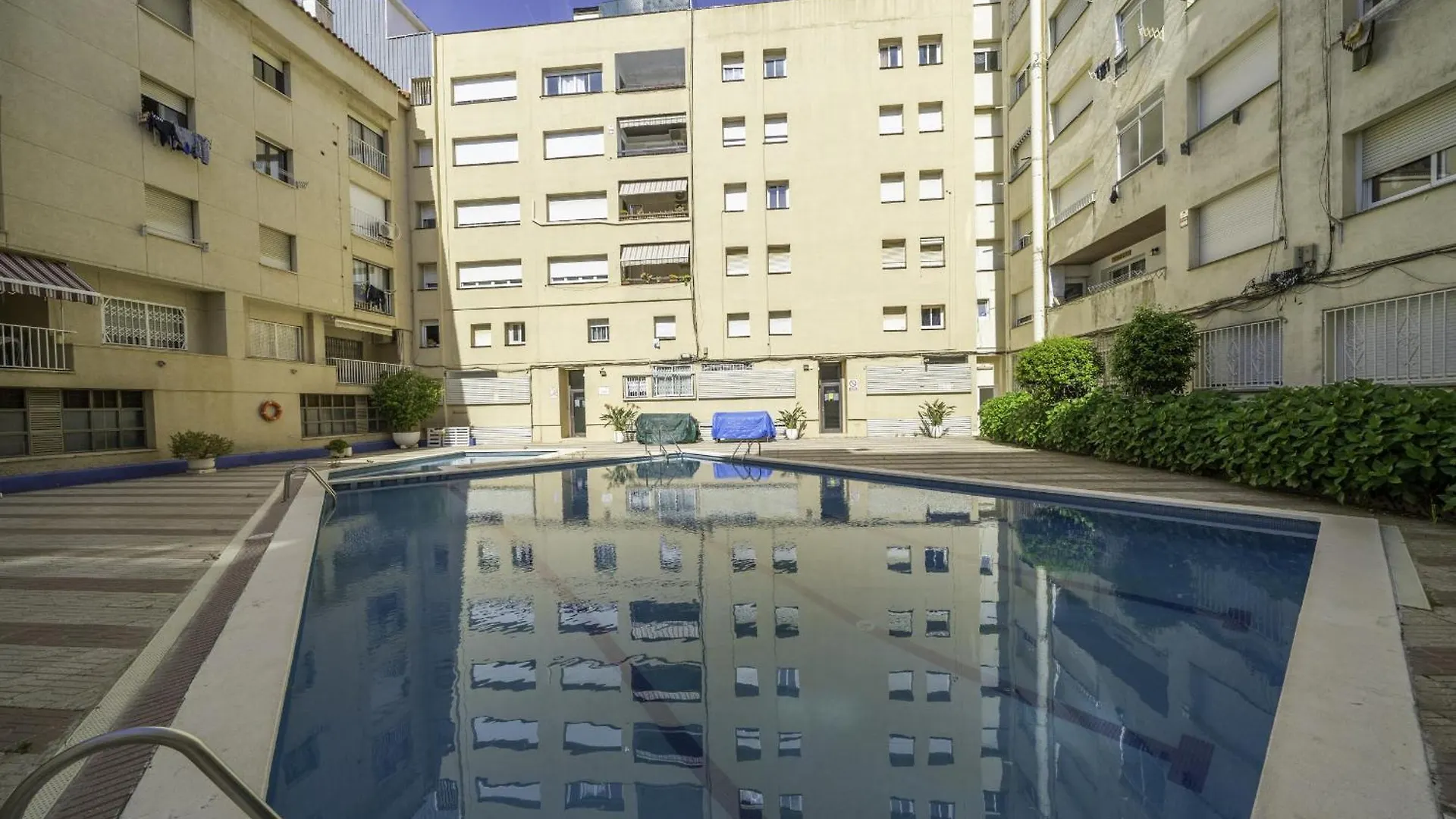Homeholidayrentals Singular - Costa Barcelona Pineda de Mar